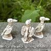 Skull Crow Miniature Model Vintage Gothic Resin Statue Tiny Ornament for Halloween Dollhouse Bar Counter Decor