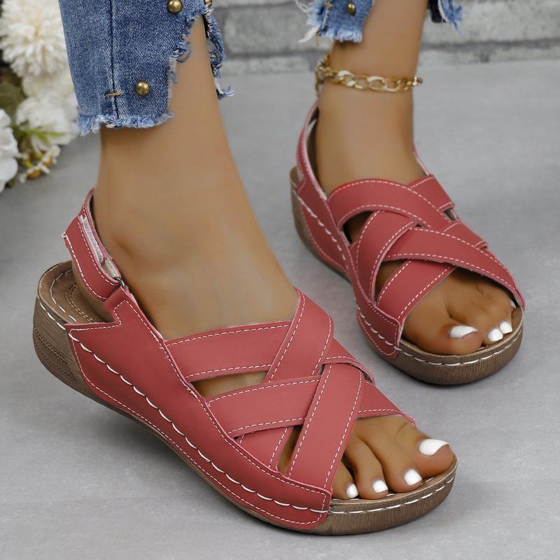 Women's Plus Size Euro American Wedge Sandals Solid Color Fish-Mouth Buckle