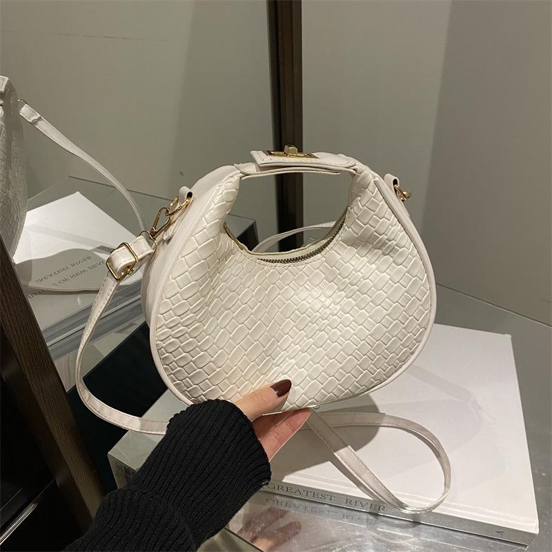 Handbag New Fashion Underarm Bag Niche Design Fashion Casual Women's Shoulder Crossbody Bag Crescent Bag