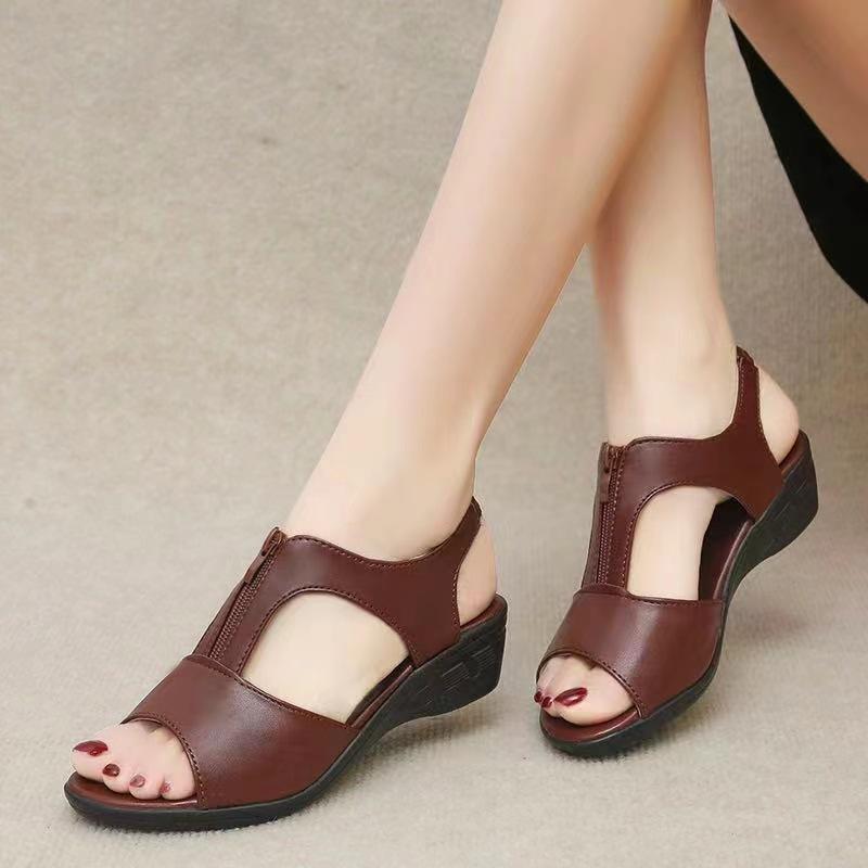 Summer-Autumn New Cut-Out Sandals Women s Front Zipper Vintage Platform Wedge Roman Shoes 41 коричневый 2250₽