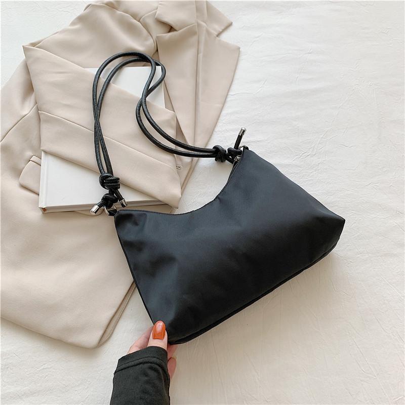 Stylish Casual Shoulder Bag For Women Large Capacity Tote Bag Nylon Fashionable Design