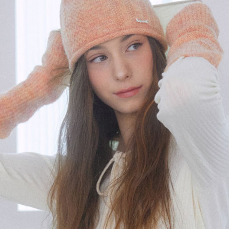 

DELICCENT Multicolor Beanie [3 COLOR] PEACH