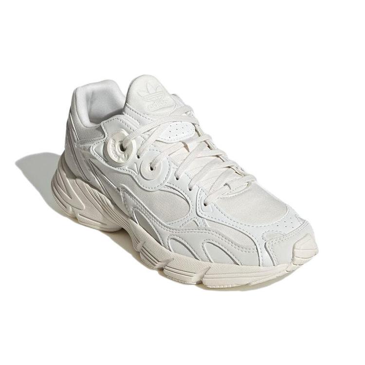 adidas Astir