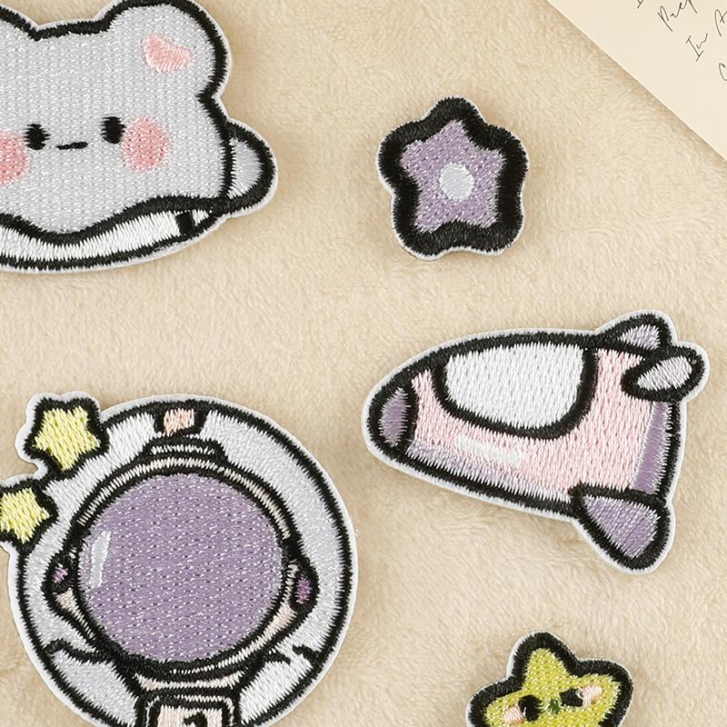 Embroidery Label Clothing Accessories Badge Cartoon Astronaut Cloth Label Handbook Accessories Embroidery Cloth Sticker