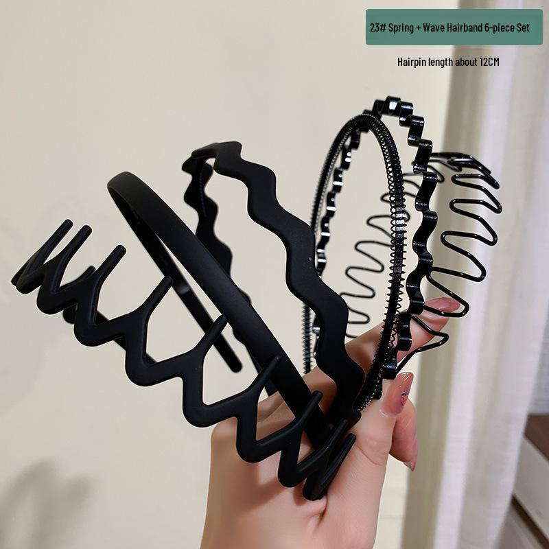 Women's Non-Slip Milk Coffee Hair Hoop: Versatile Headband & Tidying Clip for Travel