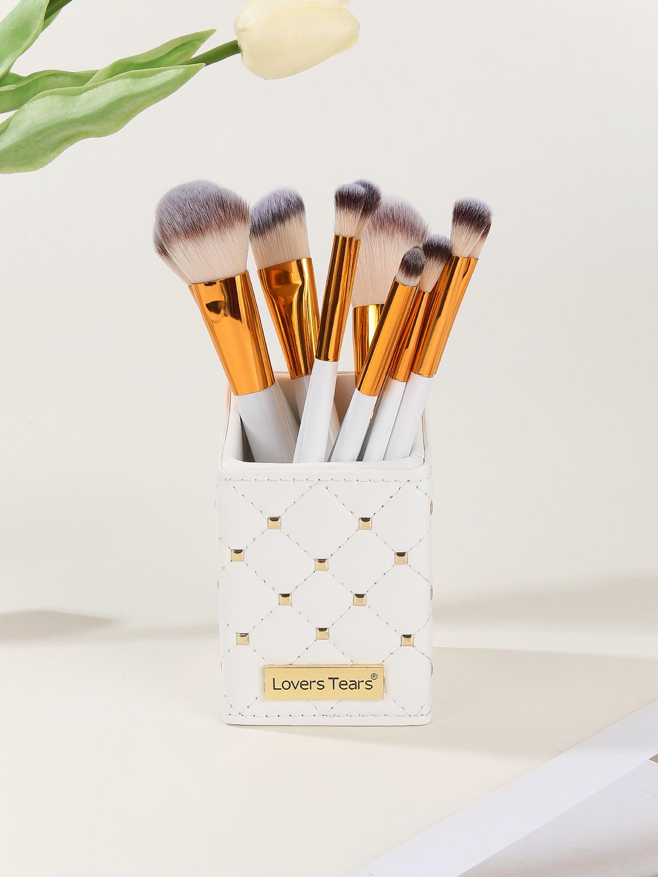 LOVerSTearS Portable Makeup Brush Set: Foundation, Powder, Blush Brushes with Soft Bristles.