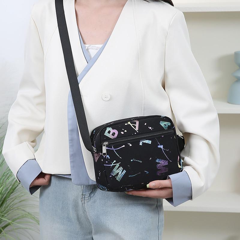 new go out shoulder bag female letter printing commuter mother bag versatile casual simple square bag