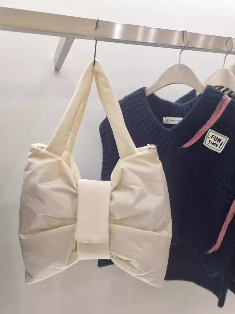 

Elegant Bow Design Tote Bag Women Versatile Minimalist Feminine Shoulder Bag Ladies Roomy Spacious Chic Casual Crossbody Bag New 43x32x2cm білий