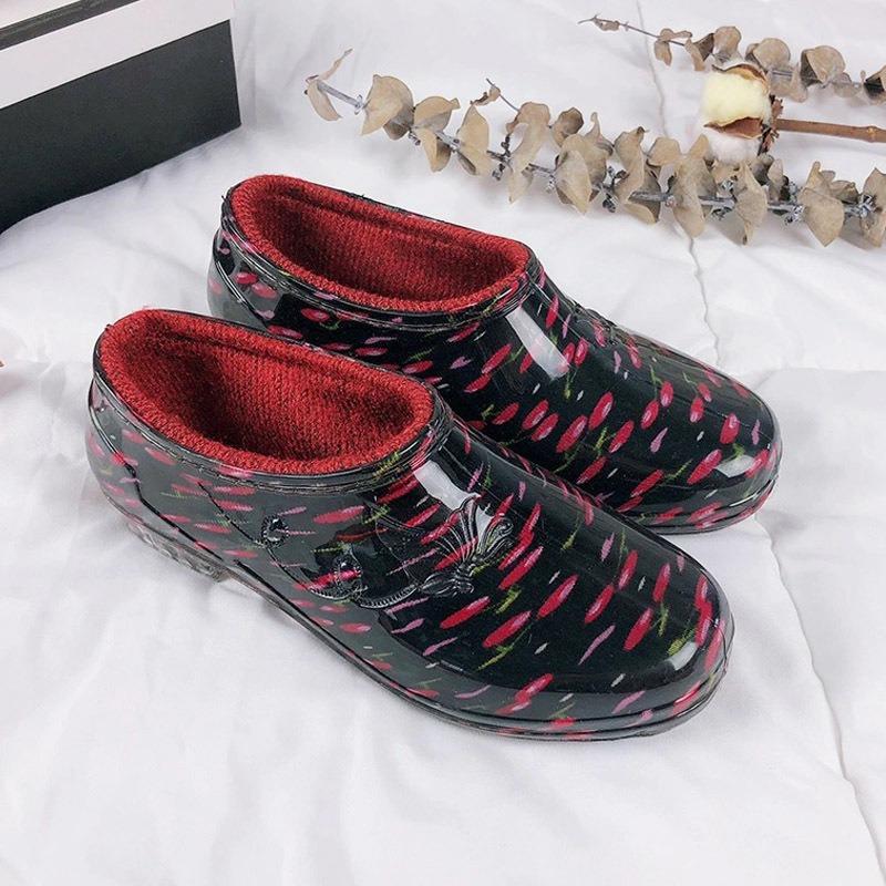 New low-top rain shoes women's summer fashion adult non-slip waterproof shoes shallow mouth work kitchen women's rubber shoes overshoes tide