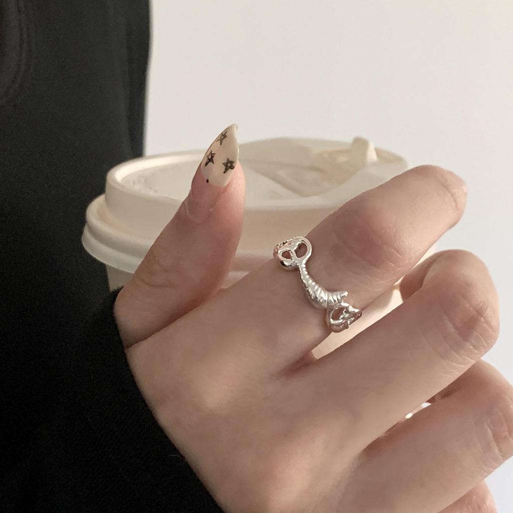 Korean Geometric Grid Ring: Women's Retro Argyle Open Finger Hip Hop Ring