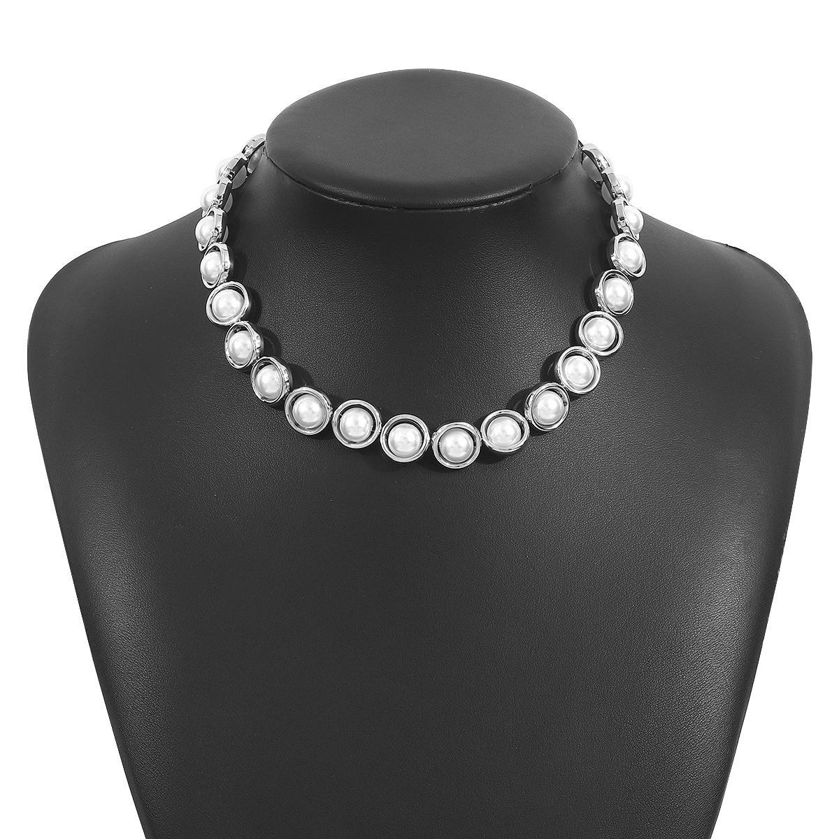 

Tooxika Temperament Pearl Collarbone Chain Retro Elegant Bridal Wedding Necklace Women