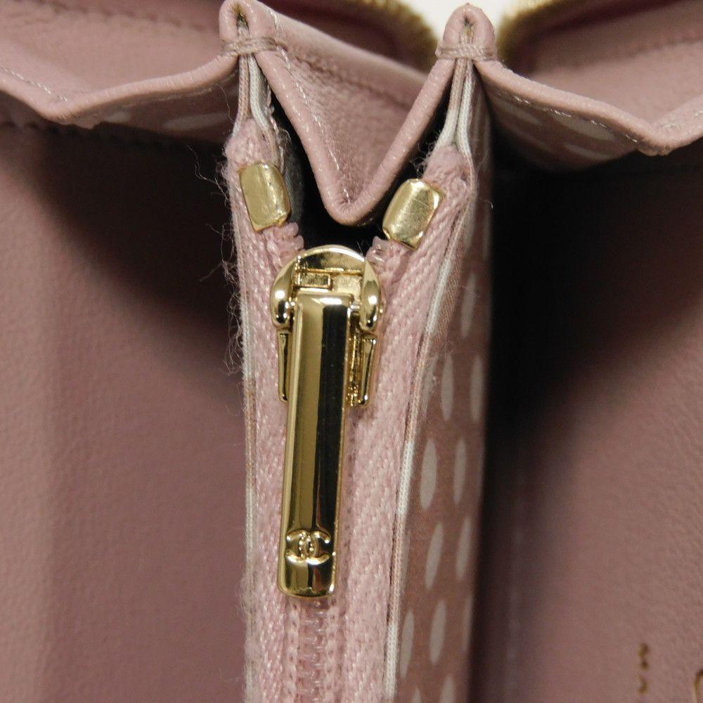 Used 10097 Coco Pearl Zip Coin Purse AP3811 7943 COCO Mark CC Mark Dots Random Matelasse Pink Beige Women's from Japan