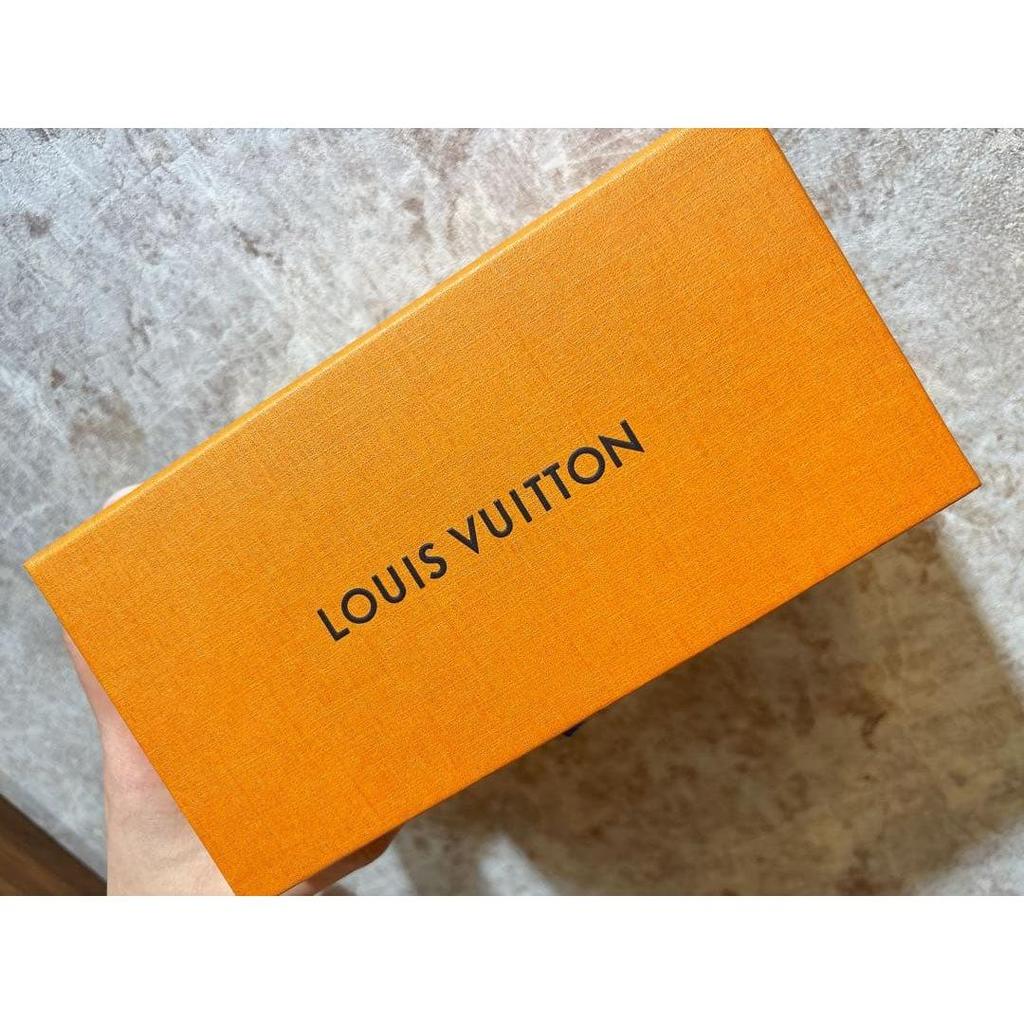 Used Louis Vuitton Black Sunglasses Discounted from 48,000