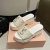 2026 Damen Luxus Sandalen Freizeit Leichte Schuhe Damen Rutschfeste Außen Hausschuhe Damen Sommer Plateau Buchstaben Sandalen