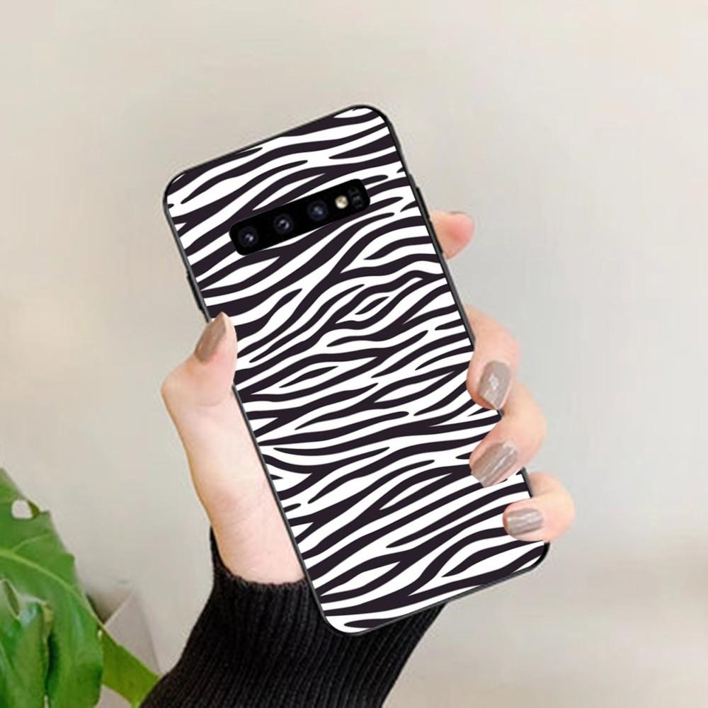 Fashion Zebra Print Phone Case For Samsung S 9 10 20 21 22 23 30 23plus Lite Ultra FE S10lite Fundas