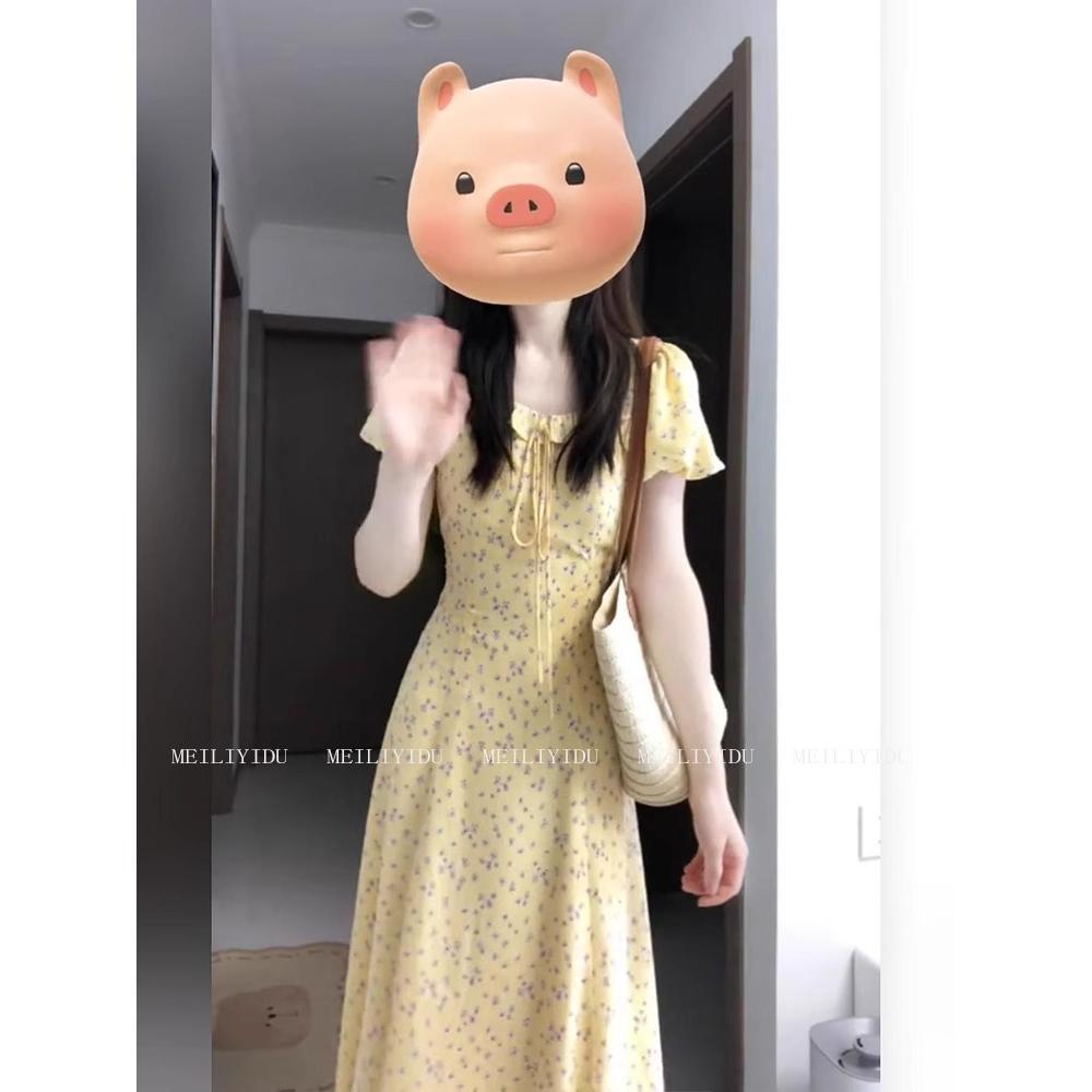 Holiday Style Square Collar Yellow Floral Dress, Advanced Design, Gentle Temperament, Bubble Sleeves, Waist Long Dress, Women