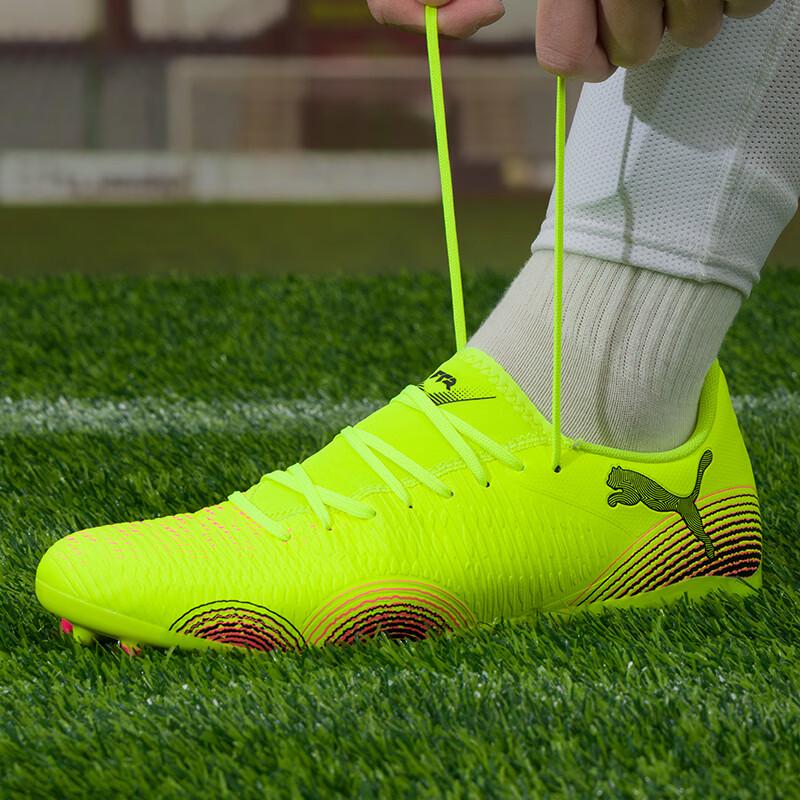 PUMA Unisex MG Football Boots 40