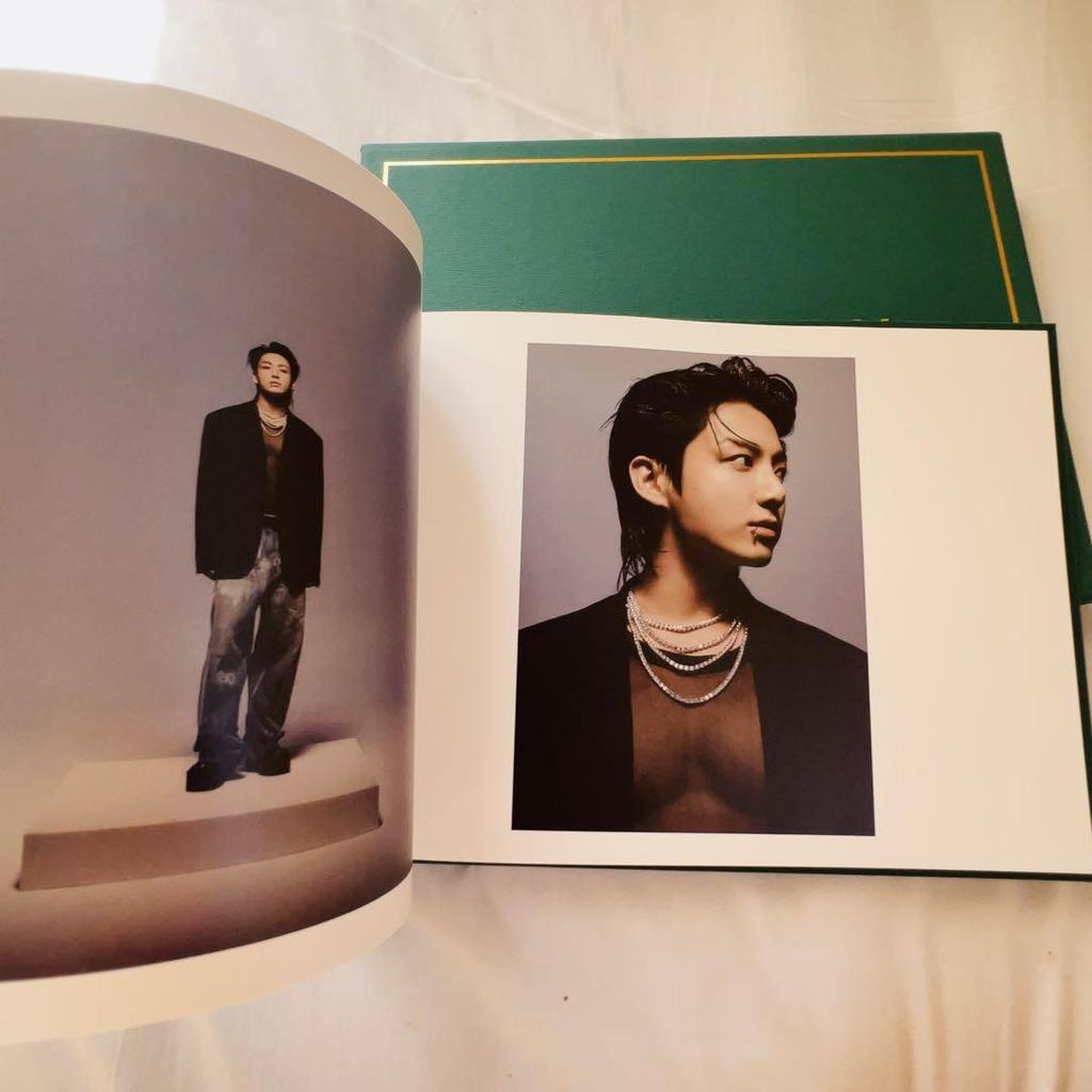 [USED] GOLDEN CD + Photocard Set