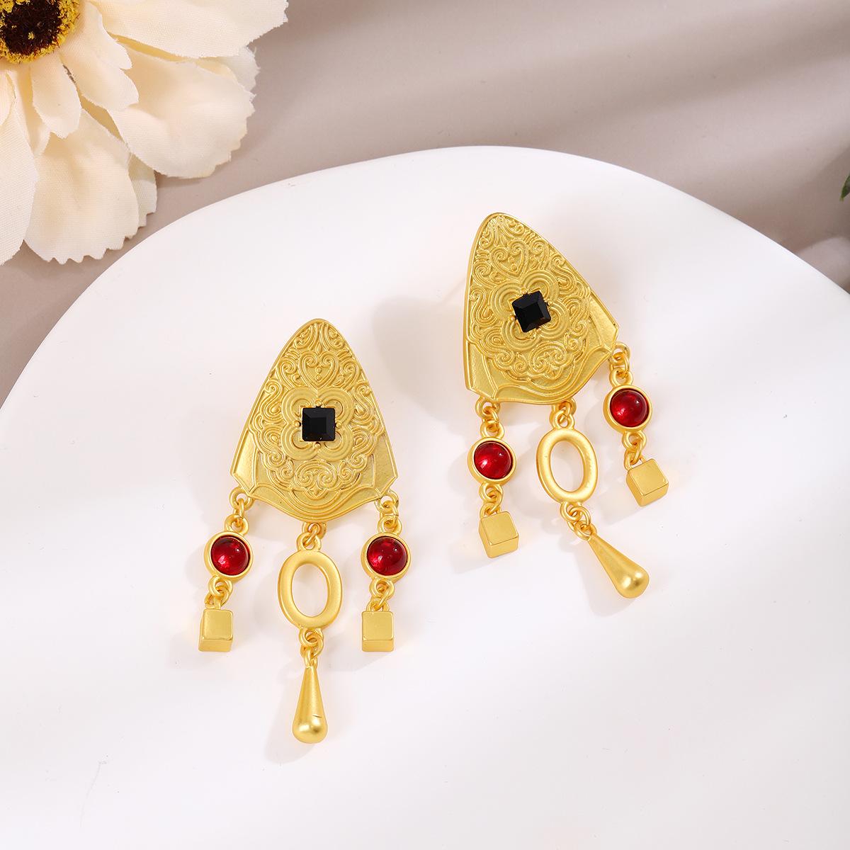 Винтажные геометрические серьги-кисточки «Серебряная игла» - Дизайн в стиле европейского двора ретро