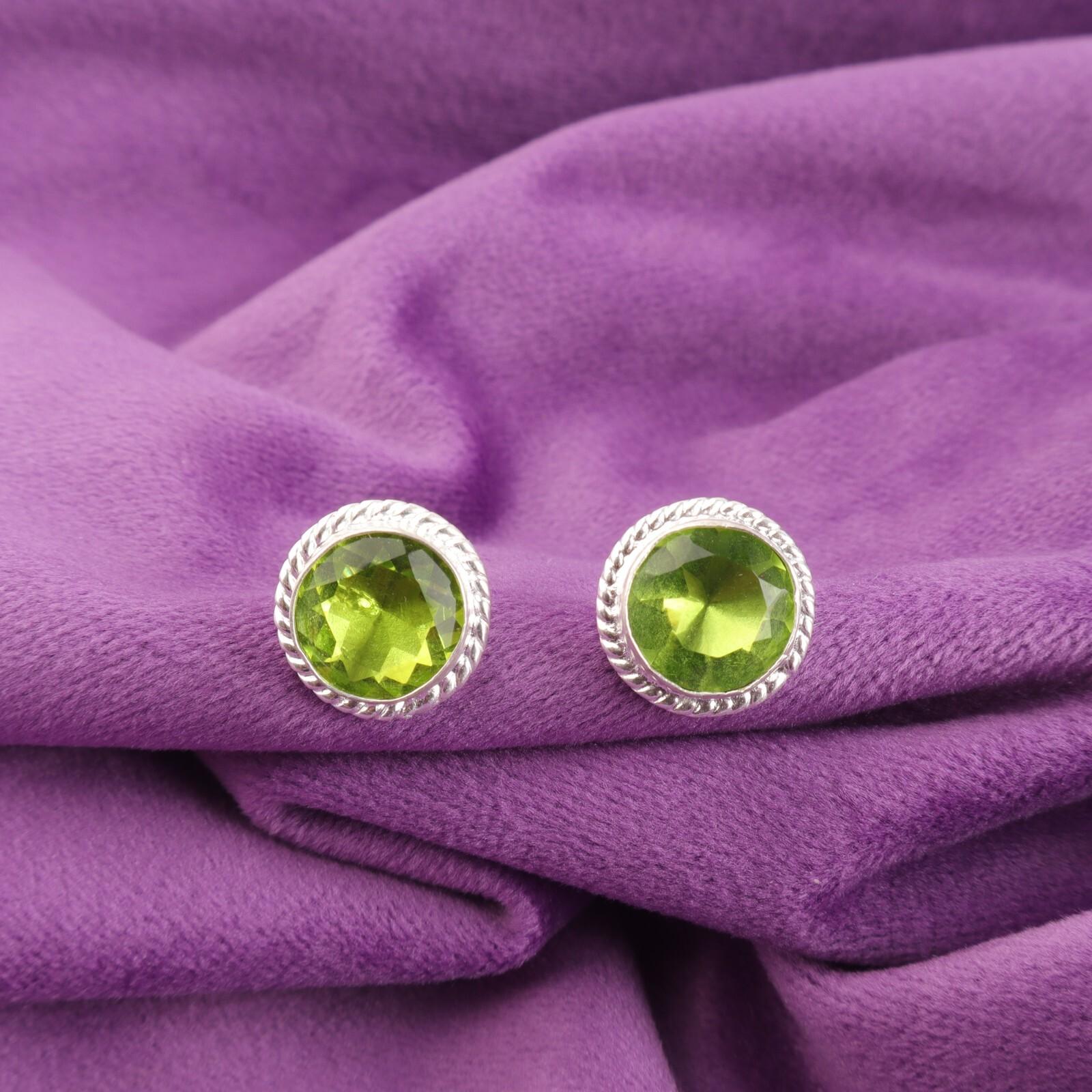 

Круглый Перидот Драгоценный камень 925 Стерлинговое серебро Пусеты Свадебный подарок EE-147-18