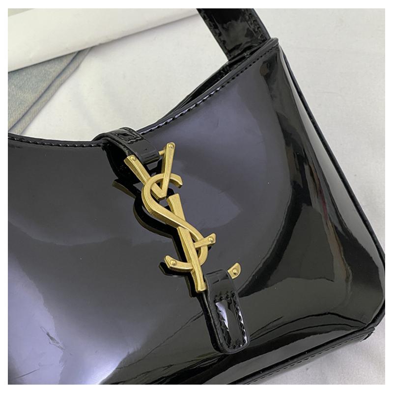 Glänzende Achseltasche PU-Ledermaterial Vielseitige Pendler-Umhängetasche für Damen Weicher horizontaler rechteckiger Stil (Schwarz)