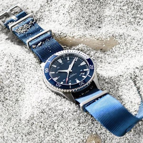 Luxus Mode Uhr Männer Sport Uhren Herren Quarz Armbanduhr