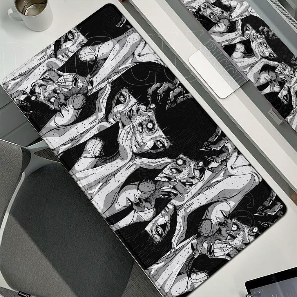 Black and White Horror Collage Anime Girl Mouse Pad XXL Gamer Mousepad Office Extended Desk Pad Gaming Keyboard Mat Large Carpet