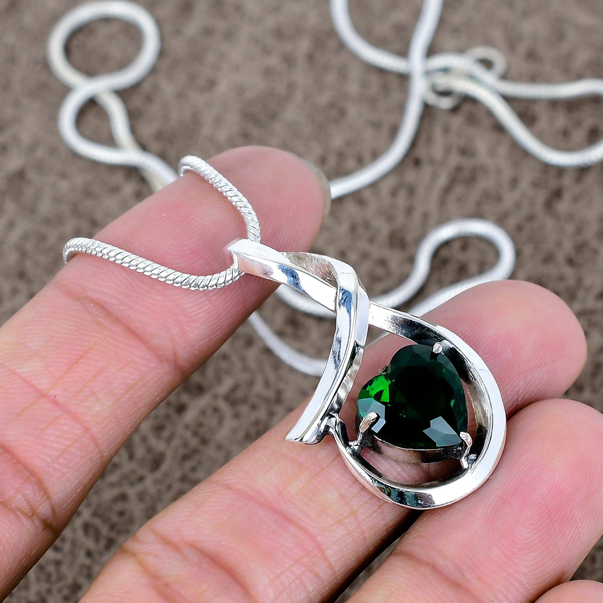 

Chrome Diopside Gemstone Handmade 925 Sterling Silver Jewelry Pendant 1.58 KKG-572
