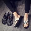 Summer 2023 Men's Leather Flip-flops, Fashionable, Breathable, Feet Clipped, Korean Version, Wearing Sandals Outside The Beach