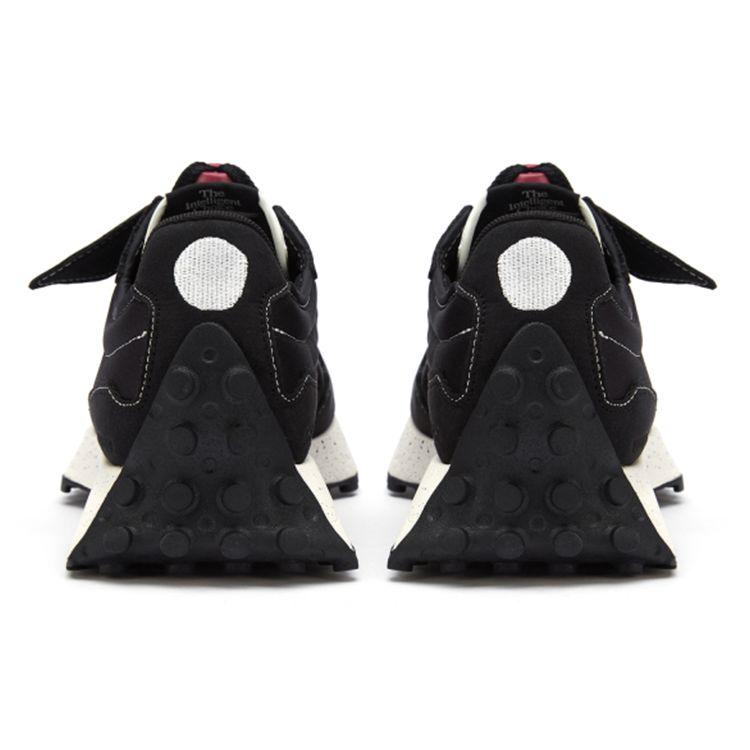 ColorsxStudios x New Balance 327 Schwarz Rumba Rot Unisex Sneaker MS327CT