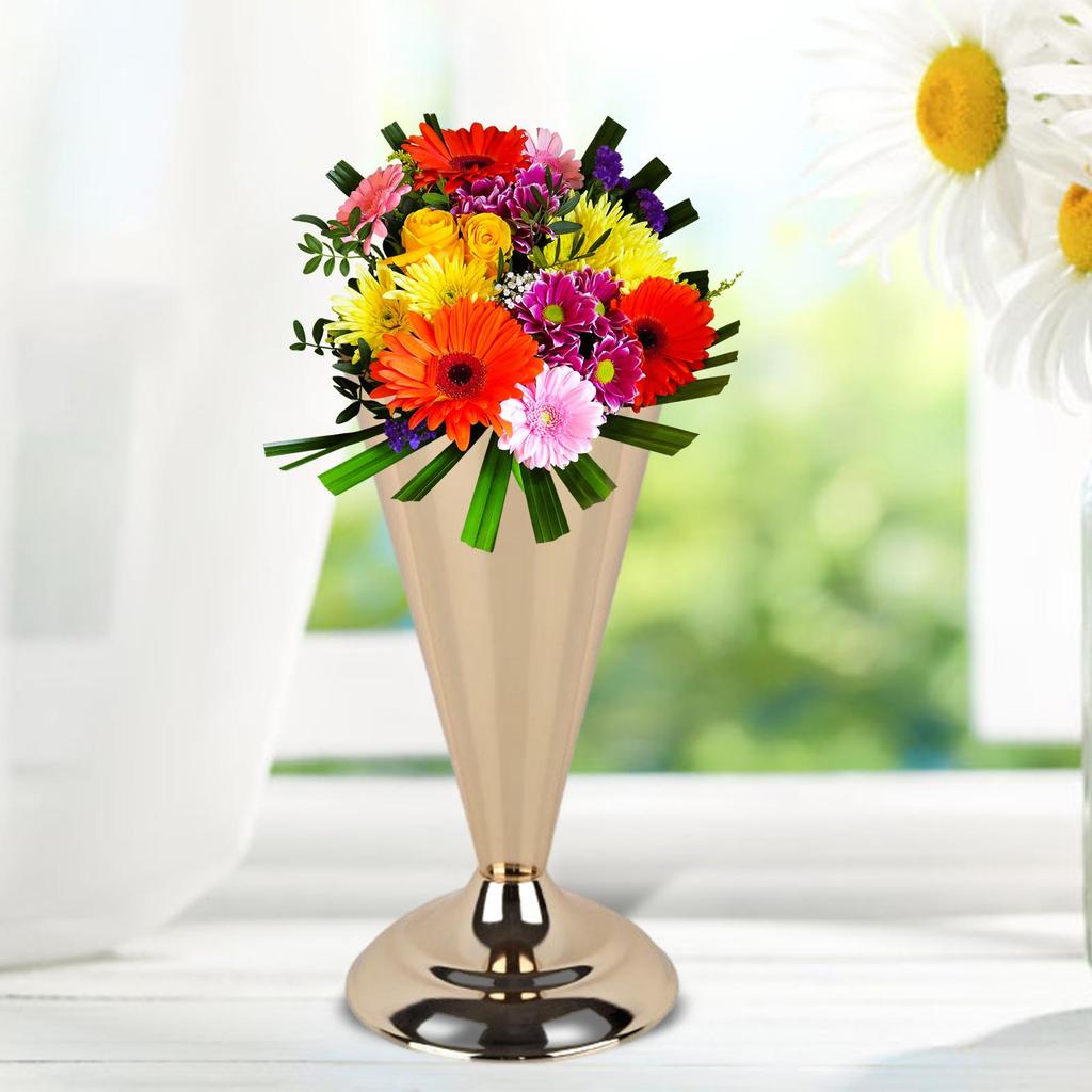 Stunning Luxury Flower Vase Iron Trumpet Ornament Centerpiece Decorative Vases for Wedding Table Decor Anniversary Arrangement