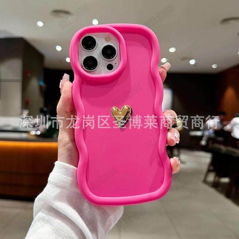 Gold love applies to Apple 16promax mobile phone case 15plus14 anti-drop 13 wavy pattern 12 soft cover