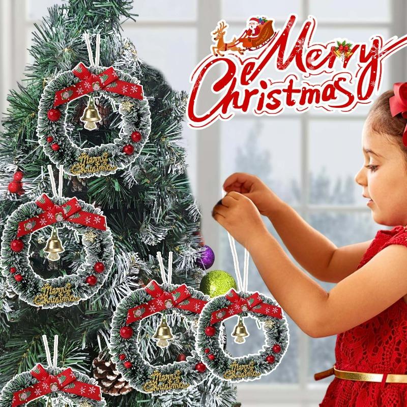 Mini Christmas Wreath Green Vine Ring Pine Cone Snowflake Decoration Red Berries Pendant Christmas Dollhouse Door Decoration