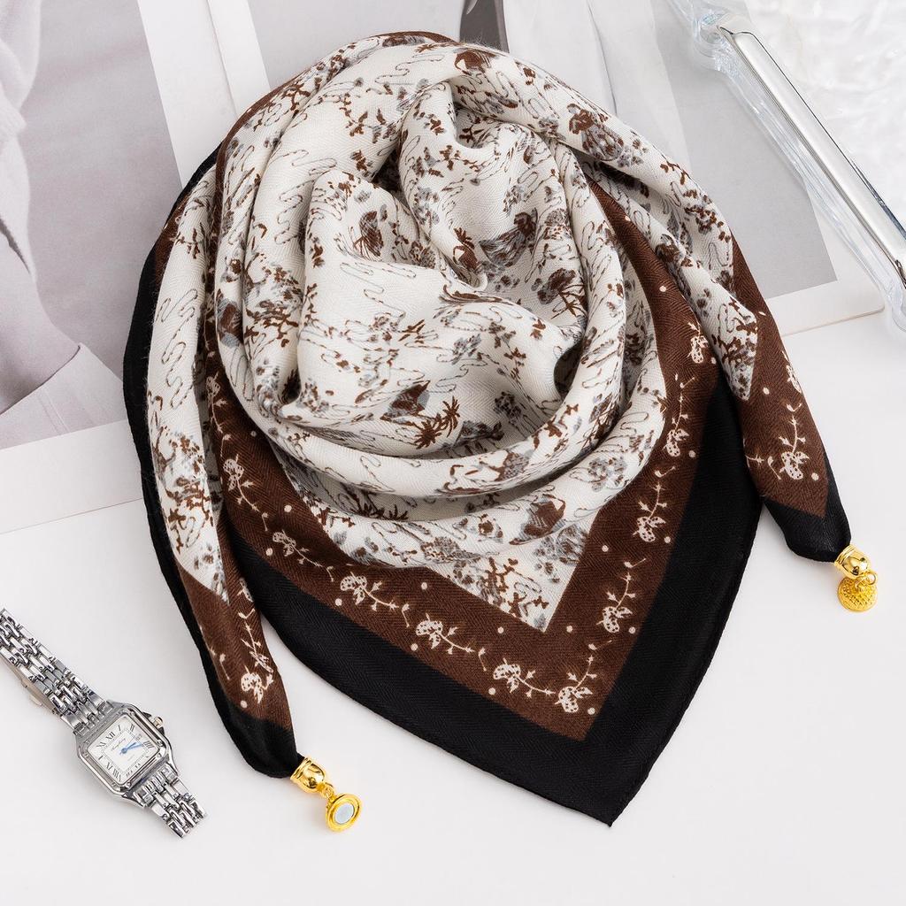 Women's Magnetic Buckle Cotton Scarf - Stylish, Lightweight, Comfortable Neck Protection