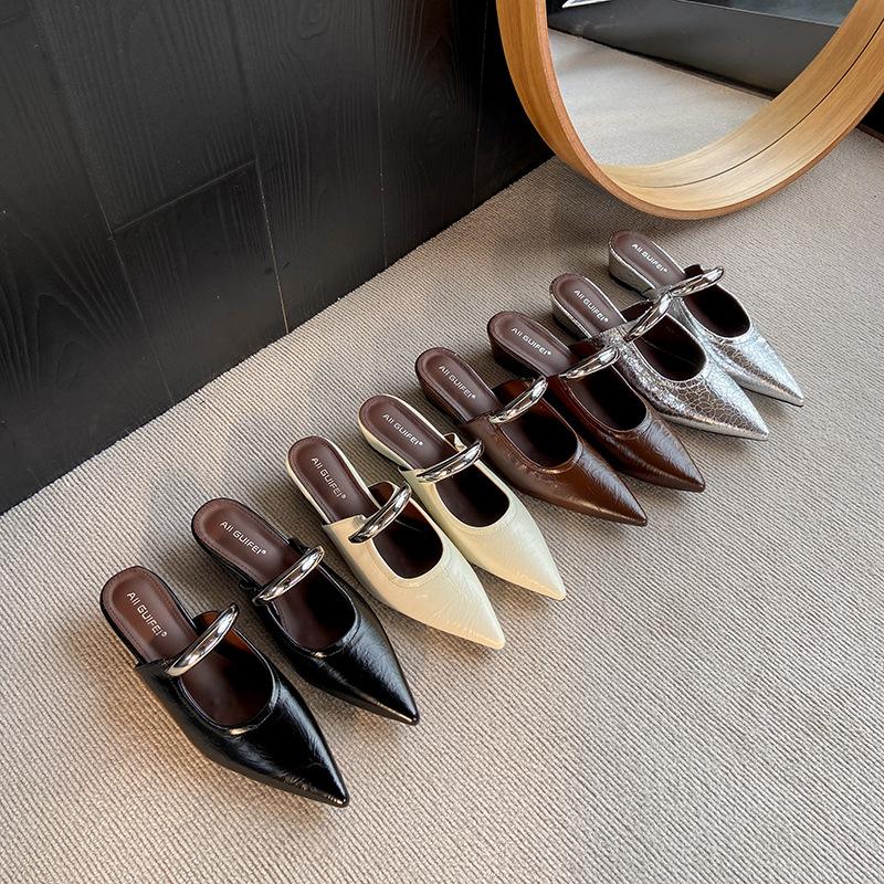 Inner height increase slope heel pointed head bag head half slippers women's outer wear 2025 new spring and summer beautiful Mary Jane Muller single