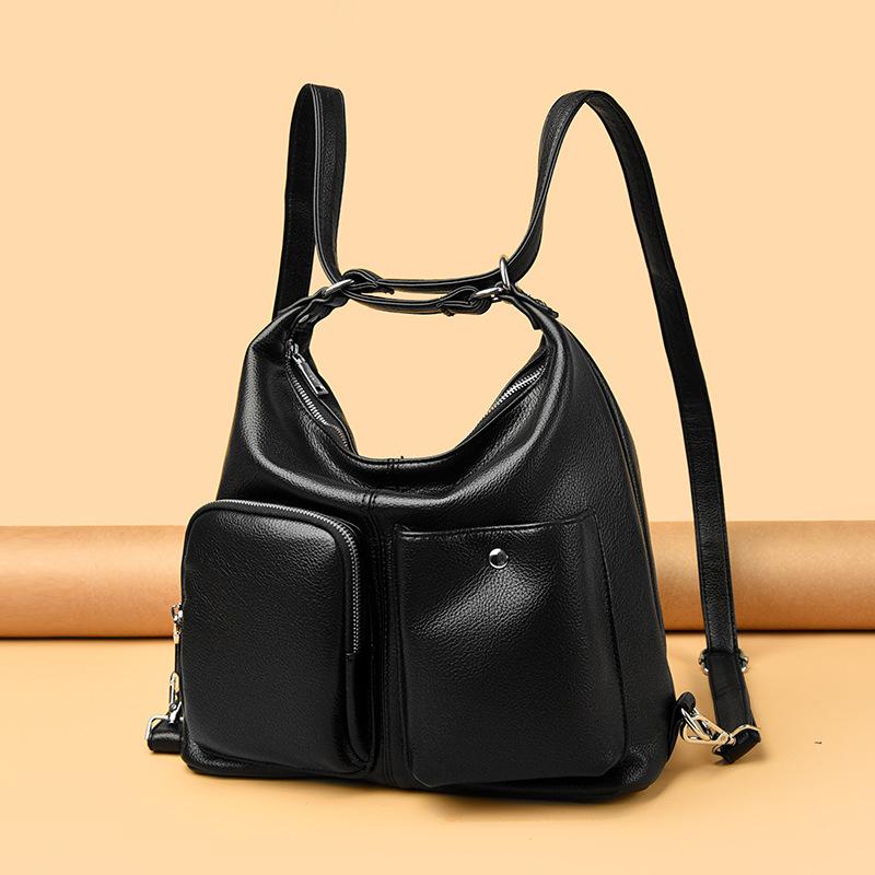 Die Retro-Umhängetasche aus weichem Leder ist eine modische Pendler-Einzelschultertasche, die schlicht und leicht ist.