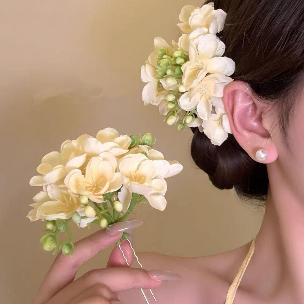 Sandalwood Women's Hairpin: Elegant Modern-Chinese Style Wooden Updo Stick