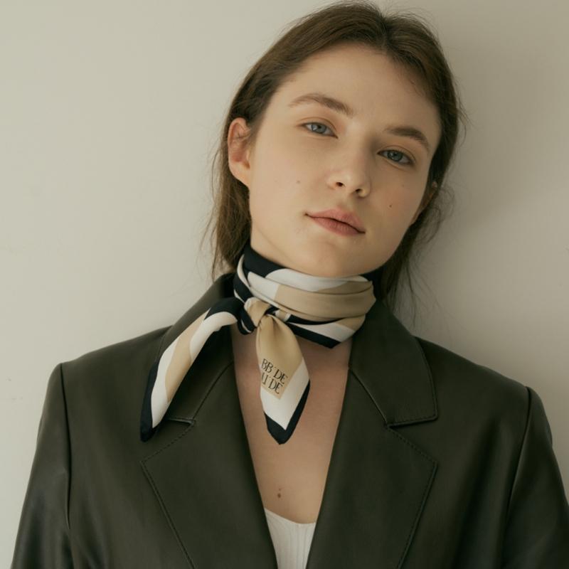 Bb De Soli De Scarf  3color 
