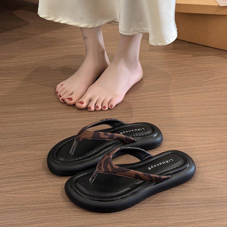 Flip-Flops mit dicker Sohle Damenschuhe tragen 2025 neue Sommer Sandalen mit weicher Sohle Strand-Sandalen