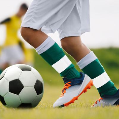 4 Adet Futbol Tekmelik Kayışı Kaymaz Futbol Spor Koruyucu Dişli Legging Shin Sabit Askılar Tekme için Hafif Ayak Bileği Koruma Elastik Bantlar