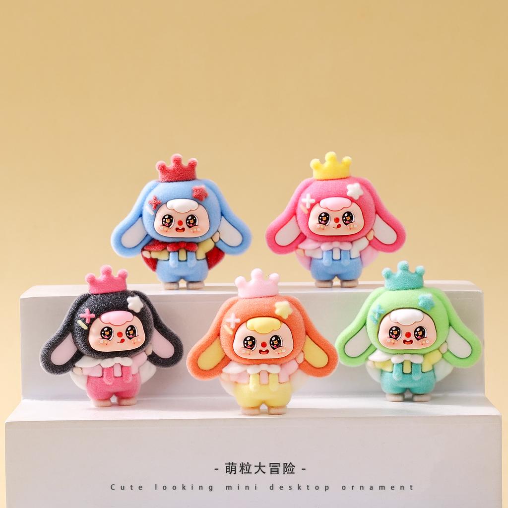 10pcsSet Crown DouBao Figure Toy Mini Figurine Desktop Model Ornaments Toys Boys Girls Christmas Gifts