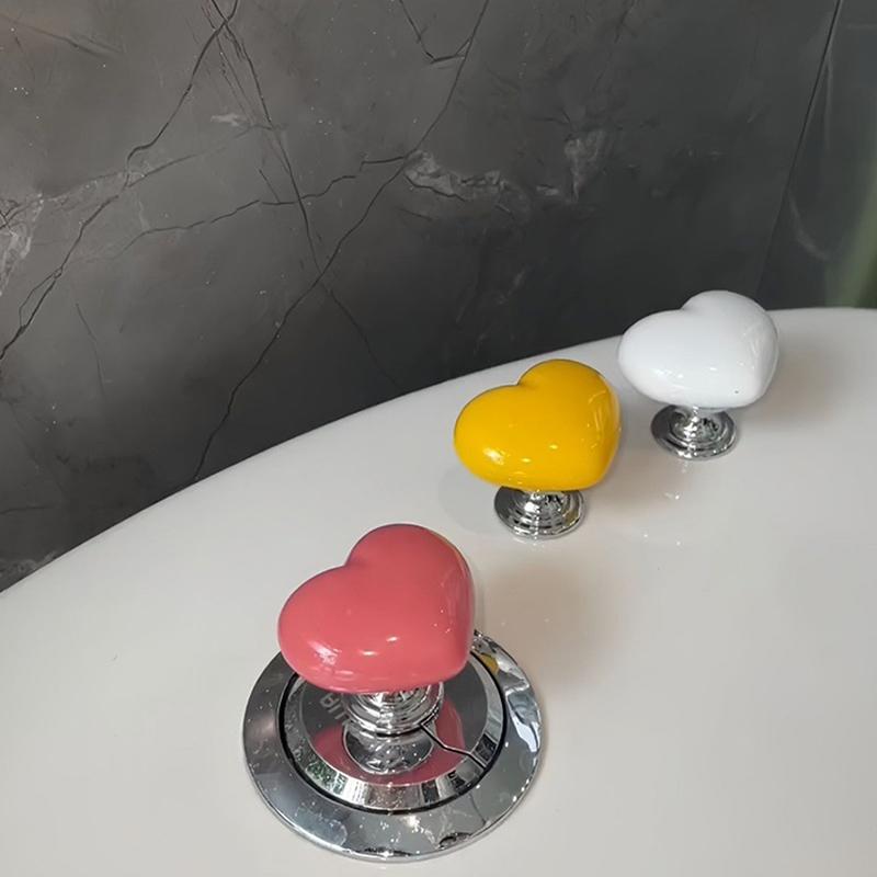 Praska do toalety w kształcie serca Miłość Naciśnij przycisk do toalety Łazienka Zbiornik na wodę Przyciski Przełącznik wciskany Wystrój pokoju kąpielowego Ochraniacz do paznokci