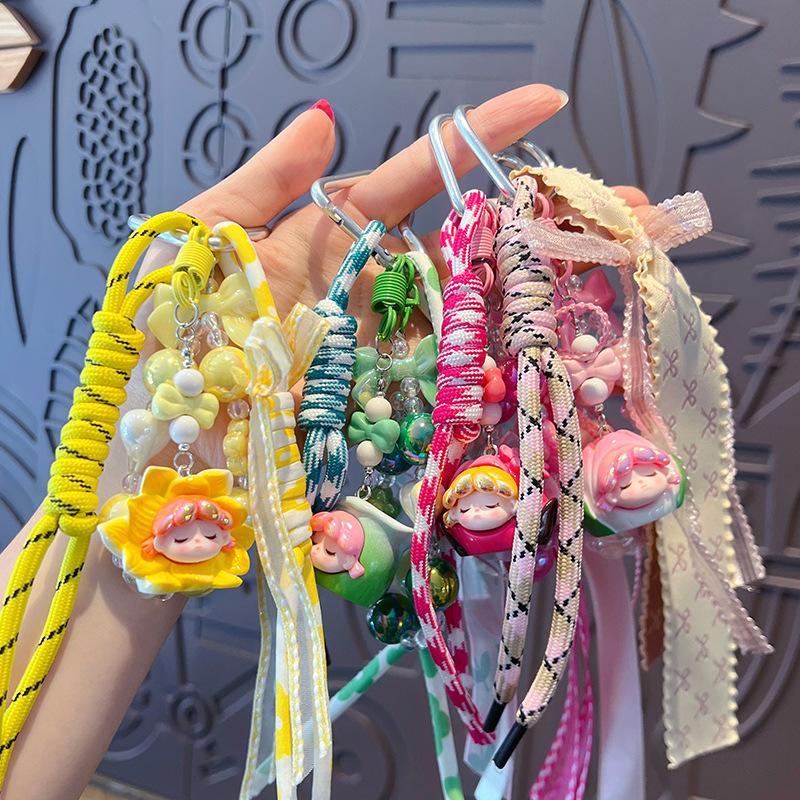Miu DIY Cute Fruit Hand Rope, Keychain, Schoolbag Pendant, Female Couple, Car Key Chain, Bag, Small Pendant.