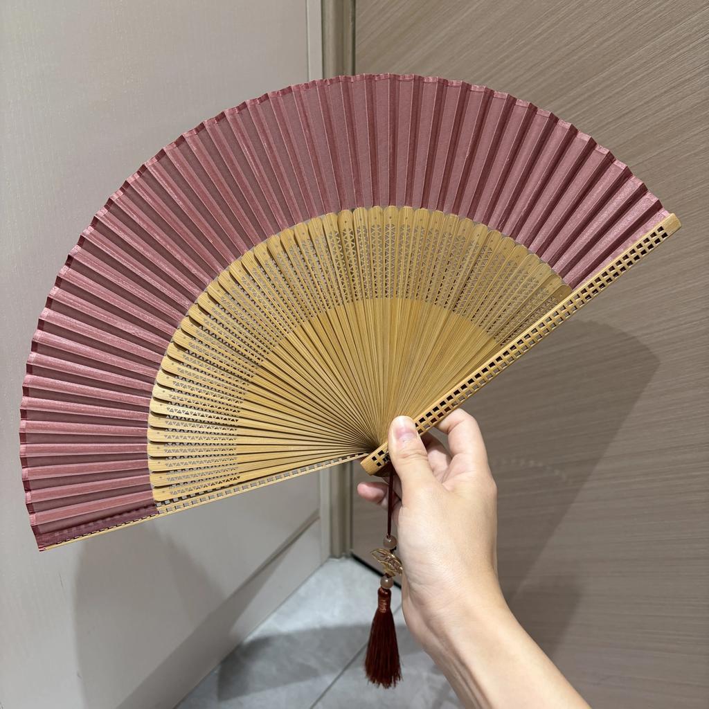 Fan, a New Chinese-Style Folding Fan for Home Use, Solid Color Fan, Chinese Style Portable Hollow Bamboo Fan, Suitable for Pairing with Qipao and