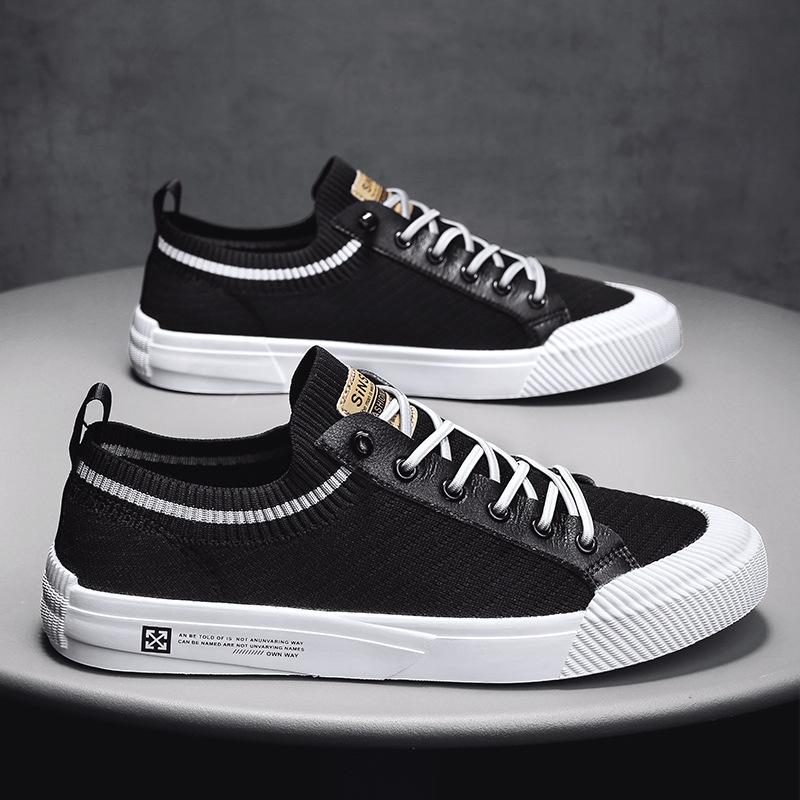 Summer Men's Shoes Fly-woven Breathable Men's Casual Sports Shoes Sports Board Shoes Men's Single Shoes One Piece Wholesale Hair