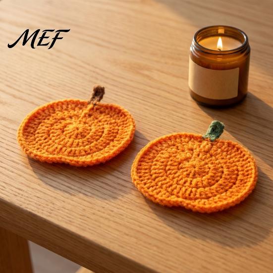 Manteles Individuales para Mesa de Café Hechos a Mano con Ganchillo Posavasos de Calabaza, Manteles Suaves de Poliéster, Fáciles de Limpiar Accesorios de Comedor con Temática de Otoño Estilo Granja para Cocina