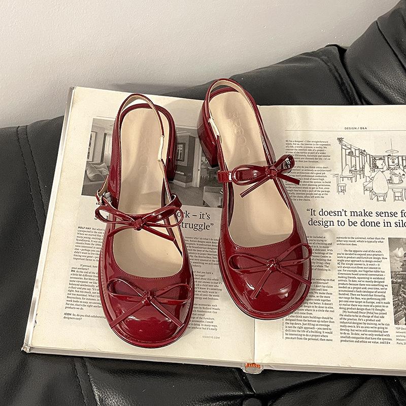 Casual Mary Jane shoes women's summer fashion patent leather square head bow small leather shoes shallow mouth thick high heel single shoes