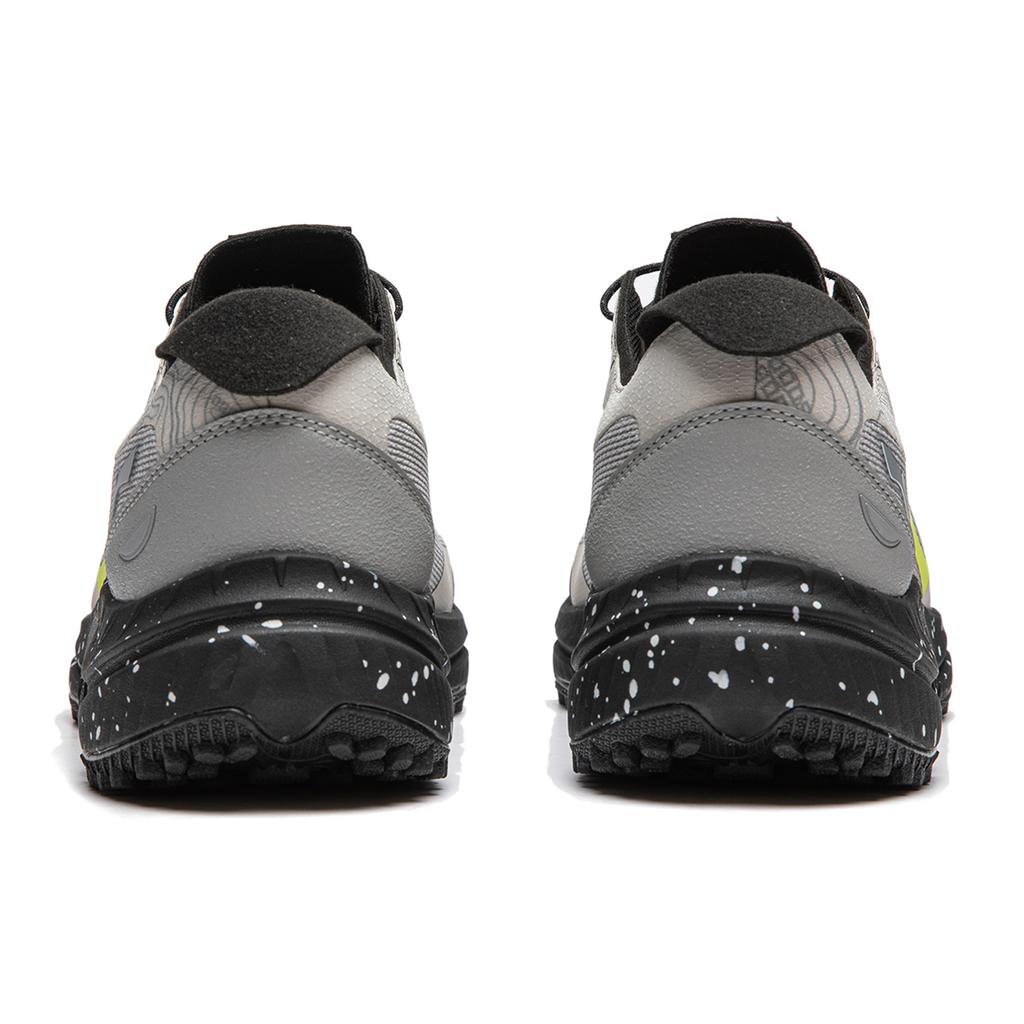 Li Ning Outdoor CF Tracing, Yi Jie Lite V3 Cushioning Slip Resistant Low top Hiking Shoes Men's Gray AHTU001-1