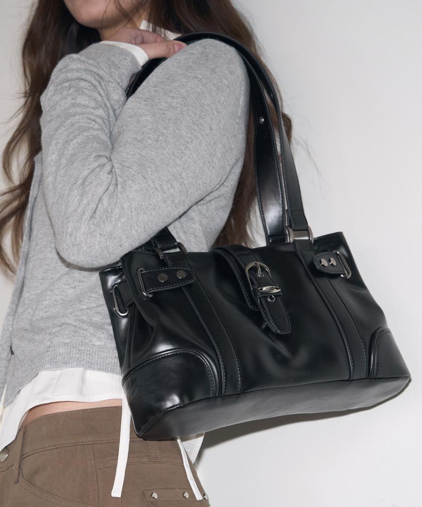 Keyamo Axis Leather Shoulder Bag_Black