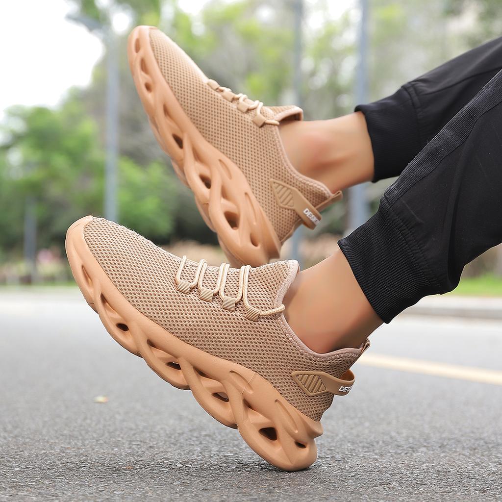 Black Men Casual Sneakers Mesh Breathable Shoes Lace Up Male Running Sport Trainers Shoes Lightweight Vulcanize Shoes Size 47